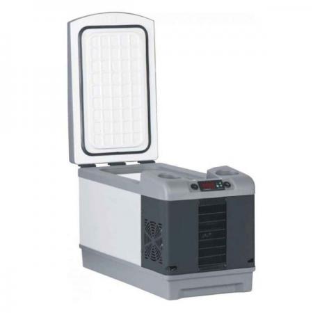 همه چیز درباره فواید یخچال خودرو ایرانی