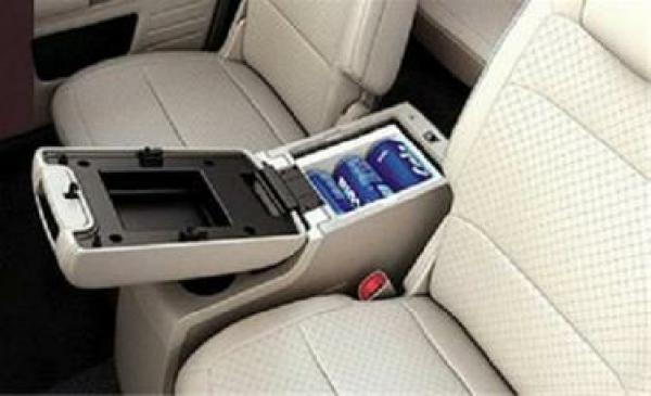 پخش کننده یخچال ماشین کوچک صندوق عقب