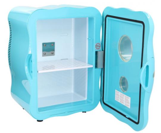 معرفی بهترین یخچال ماشین مسافرتی